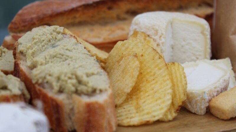Chips et fromage de chèvre de l'Ane vert