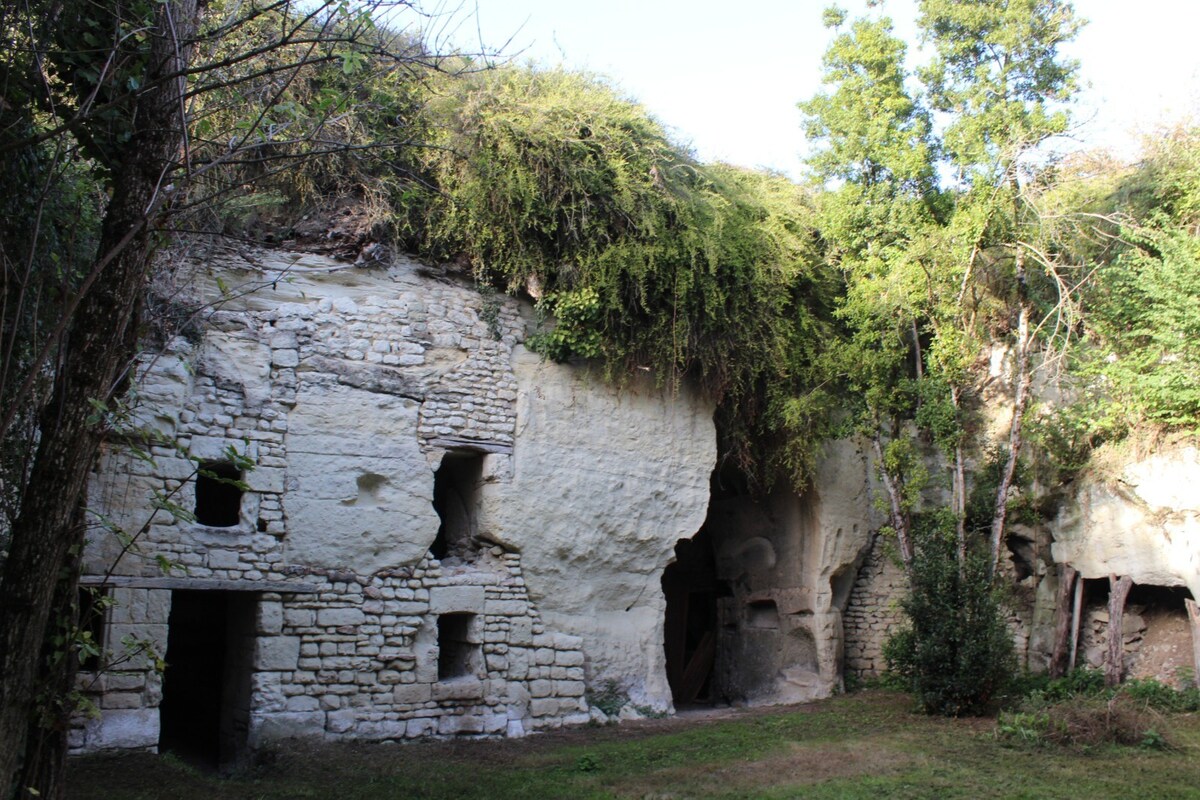 Nos caves troglodytiques
