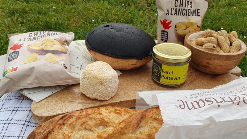 Base de la planche avec produits locaux